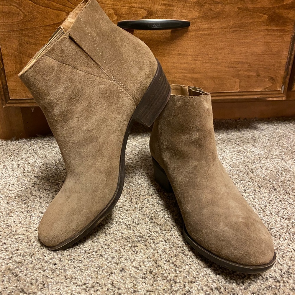 Lucky Brand suede booties